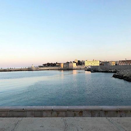 B&B Millevoglie Trani Exterior photo